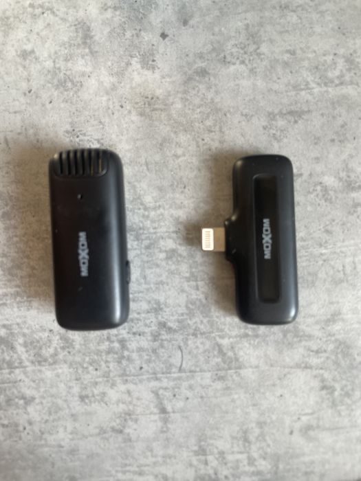 Петличка Moxom MX-AX45