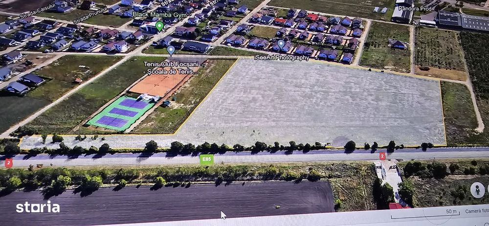 Teren intravilan de vânzare Focsani, 33000 mp