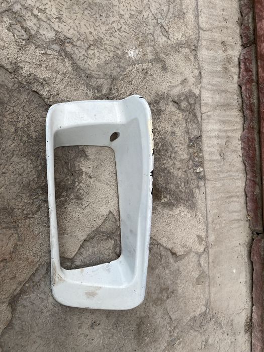 Продам накладку на гольф и венто!