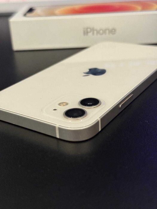 iPhone 12, 128GB, White, 81% батерия, КАТО НОВ
