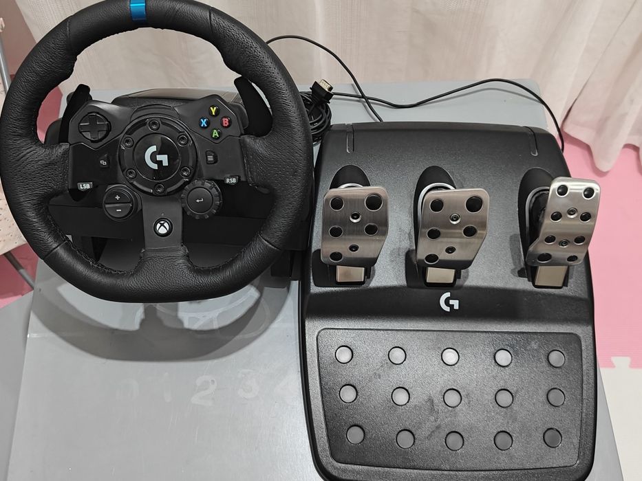 Volan Logitech g923  TRUEFORCE