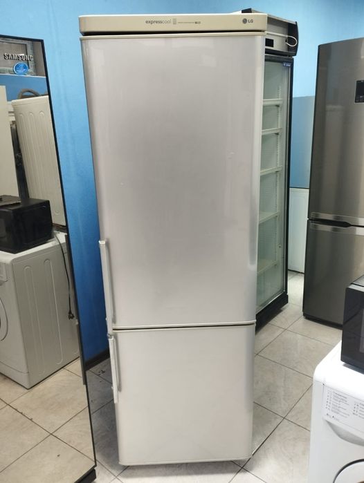 Холодильник марка LG