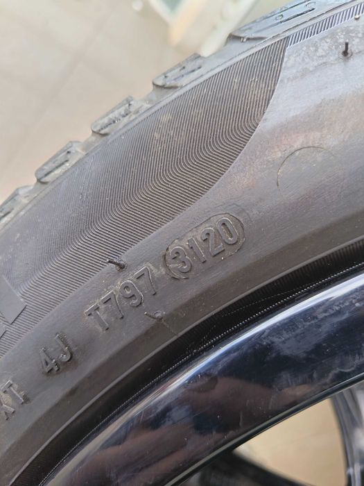18 цола Mercedes спорт пакет джанти с гуми Pirelli комплект