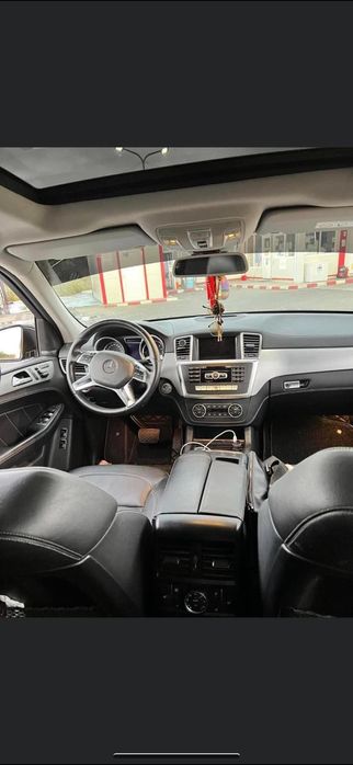 Mercedes GL350 2015