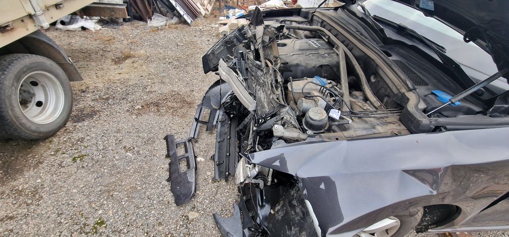 Vindem piese rezultate din dezmembrarea unui Audi Q5