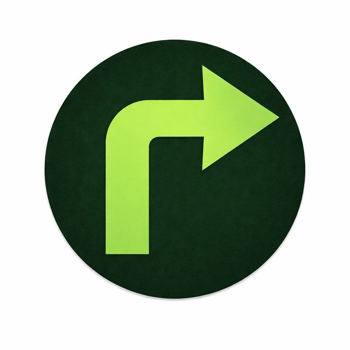 Напольный указатель вверх | стрелка вверх знак эвакуации | pol strelka