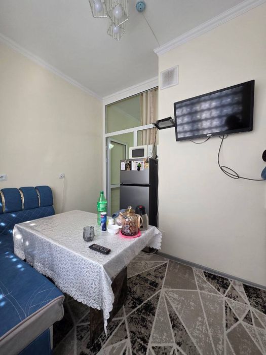 Motrid 2 xonali uy barcha jixozlari bilan sotiladi