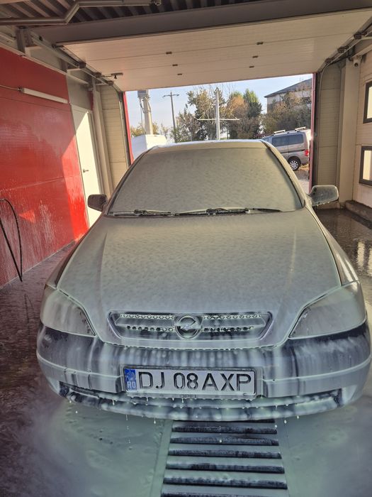 Opel Astra G  1.6 8 v