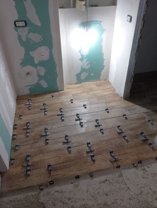 Amenajări interioare (rigips, gresie ,faianta etc.)