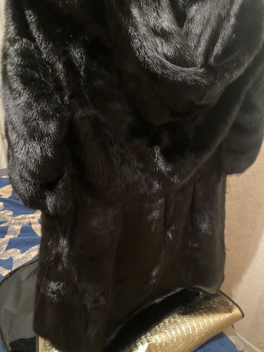 Норковая шуба с капюшоном