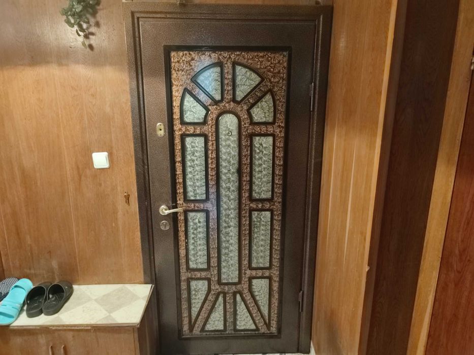 Продава се Двустаен апартамент в Търговище, Център - 74 кв.м за 931 €/кв.м - Снимка #8