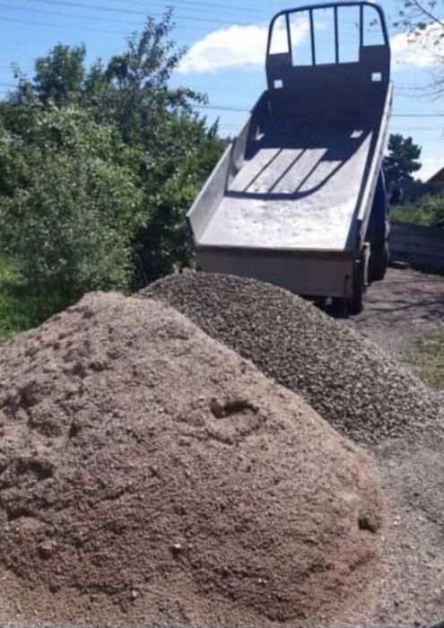 Щебень отсев песок крупный.