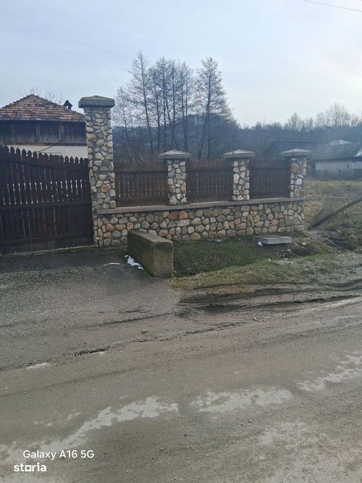 Vând/schimb casa Mihaiesti-Vacarea