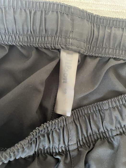 Тенис Тенески и къси гащи