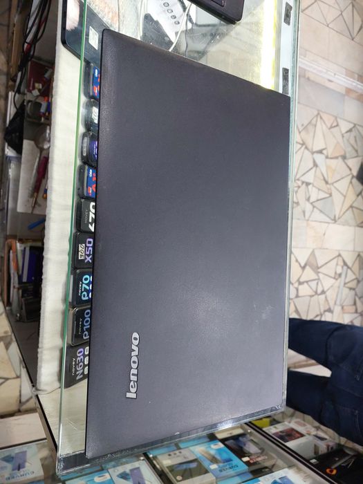 Lenova B590 Core i3-3120M