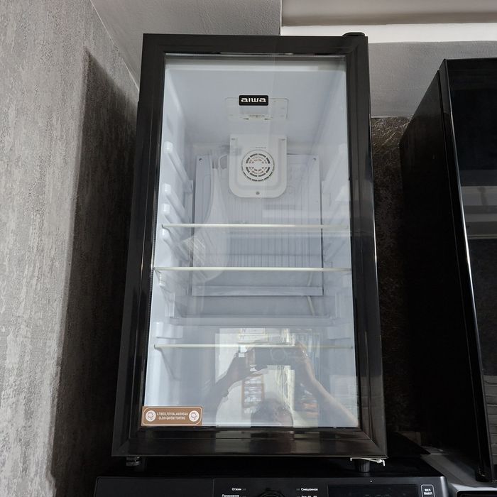 Минибар холодильник музлаткич Aiwa nofrost