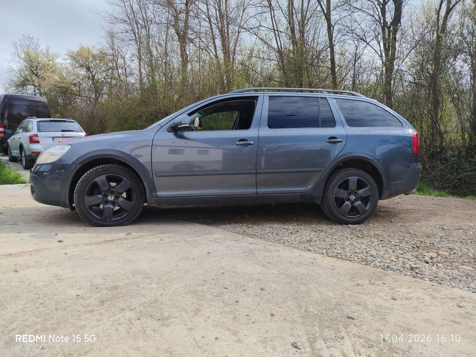 Vand Skoda octavia scout 2.0 . 4x4 automata dsg 140 cai 2013