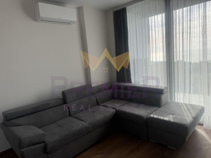 Дава се под наем Двустаен апартамент в Варна, Чайка - 68 кв.м за 900 € - Снимка #4