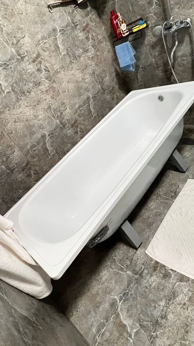 Новая ванна. Срочно продам