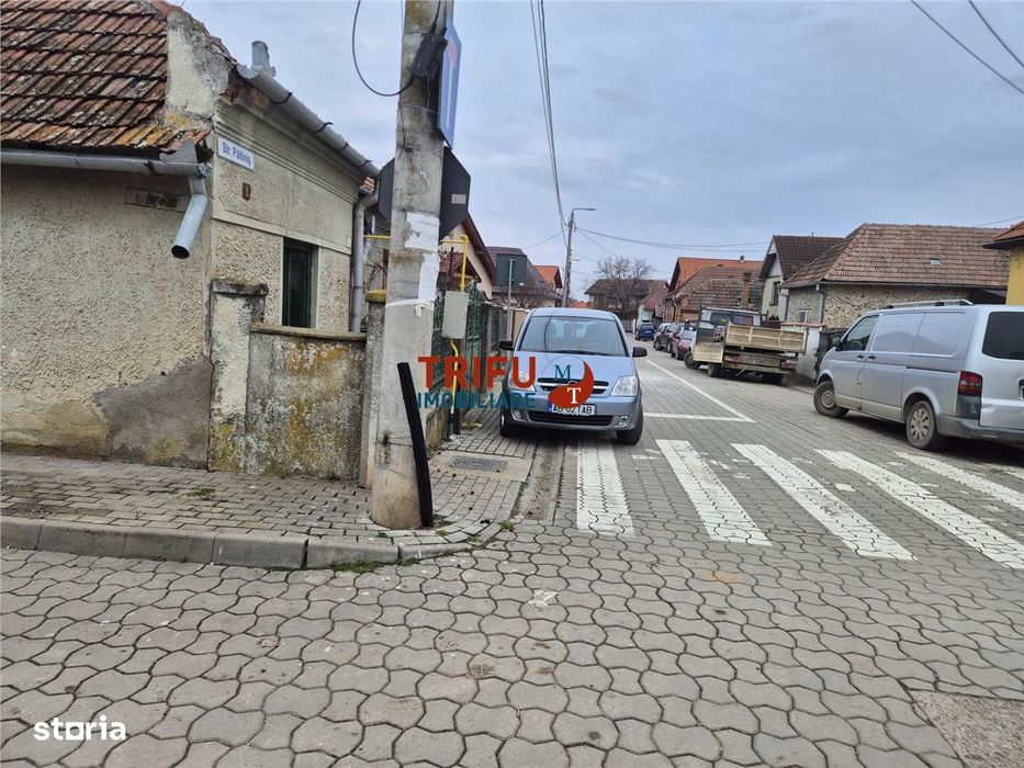 Casa in cartierul Barabant 1651mp teren, multiple posibilitati