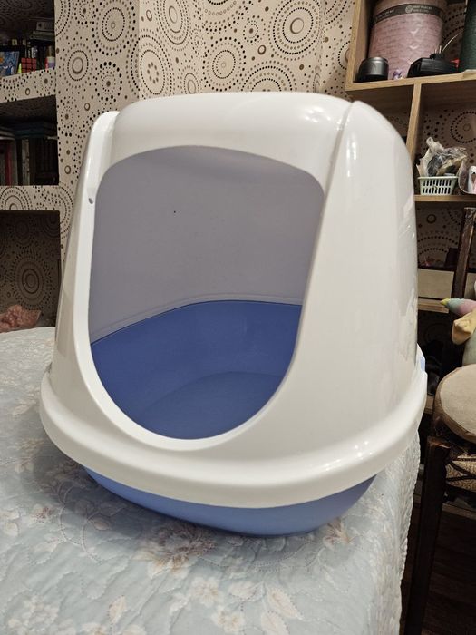 Кошачий лоток, закрытый