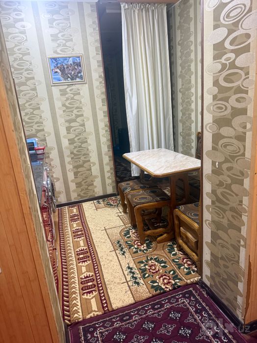 3 xonali honadon sotilmoqda