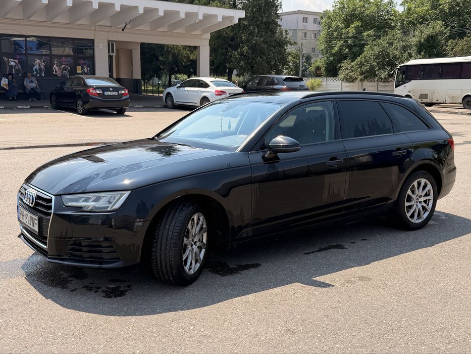 AUDI A4 2017 — imagine 2