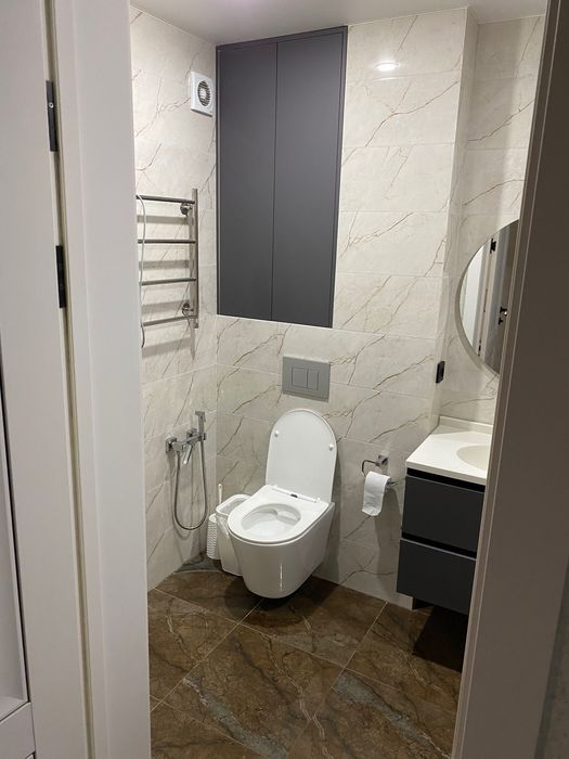 Продам трёхкомнатную квартиру