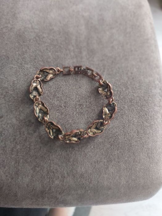 Браслет женский с глаз