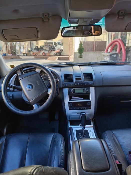 Sanyong rexton vând sau schimb/ preț 1800euro