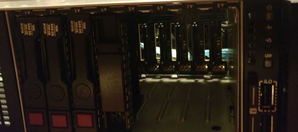 HPE ProLiant DL380 Gen10, hp сервер б/у, без дисков