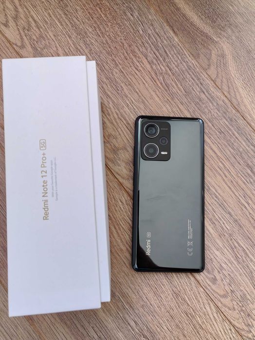 Продам б/у телефон Redmi
