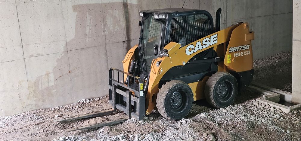 Услуги с BOBCAT мини челен товарач  BOBAT вилици