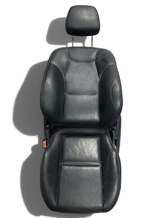 Кожени Електрически предни седалки за w204 2007