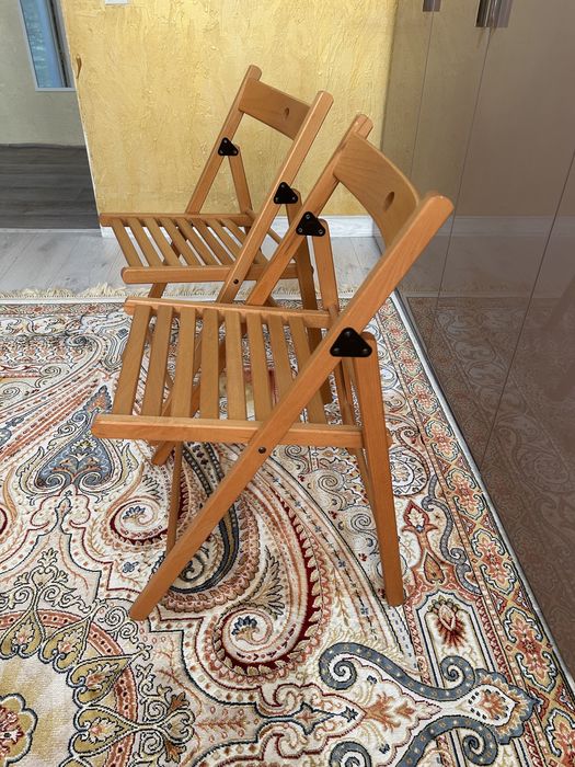 Стульчики Икеа  в отличном состояний