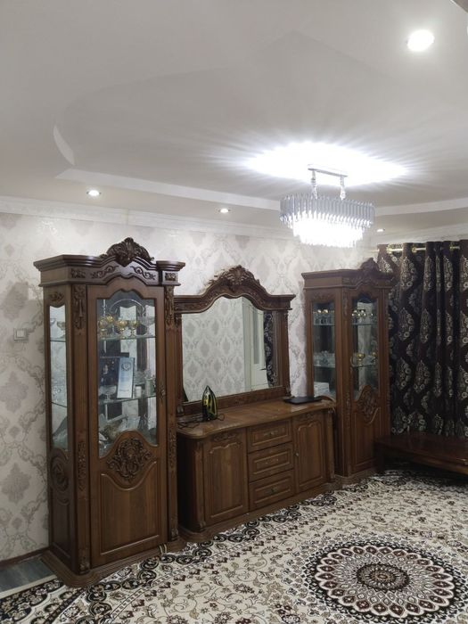 4-xonali uy sotiladi