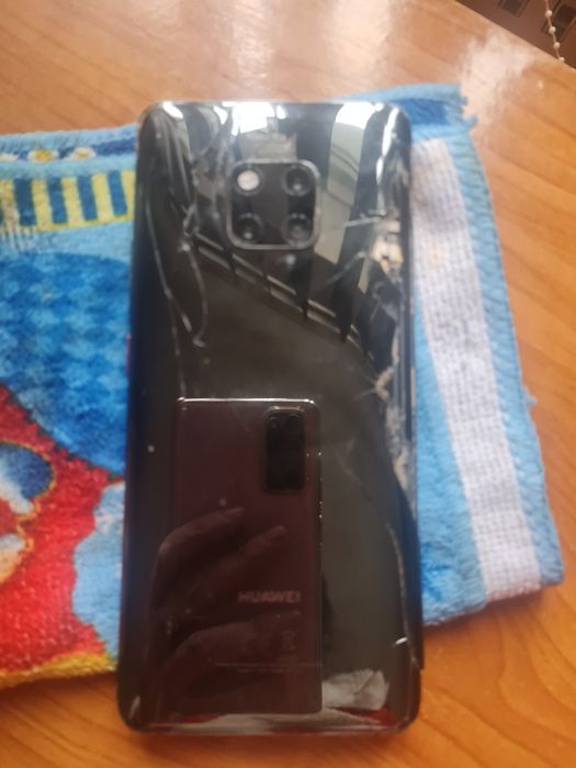 Tel Huawei p20 mat