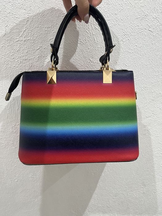 Чанта - Малка и цветна