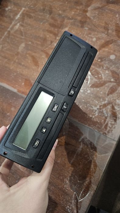 Продавам тахограф