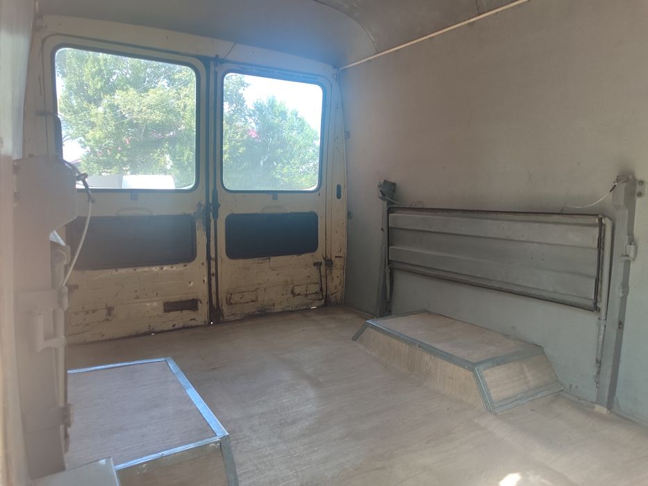 Продам мерседес 407D