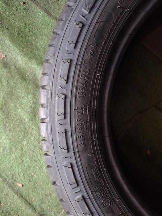 215 60 17C Michelin DOT 2021 vara NOI