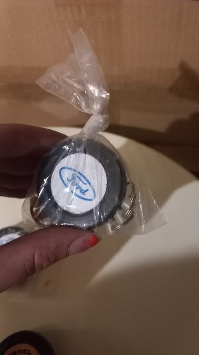 Ретро уникат ключодържатели