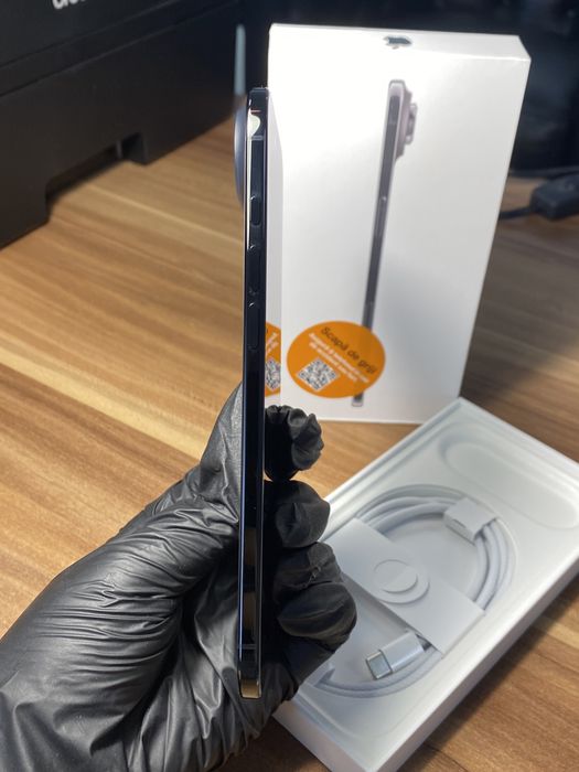 Phone Air• 256 GB • Black / Cod produs: 9723