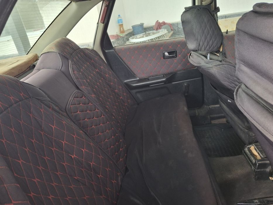 Машина Audi 1991 года