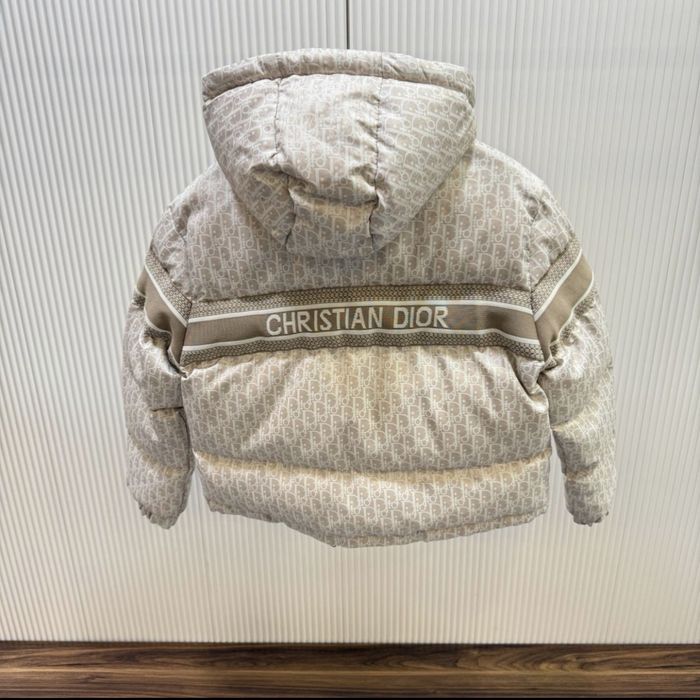 Ново дамско зимно яке Christian Dior