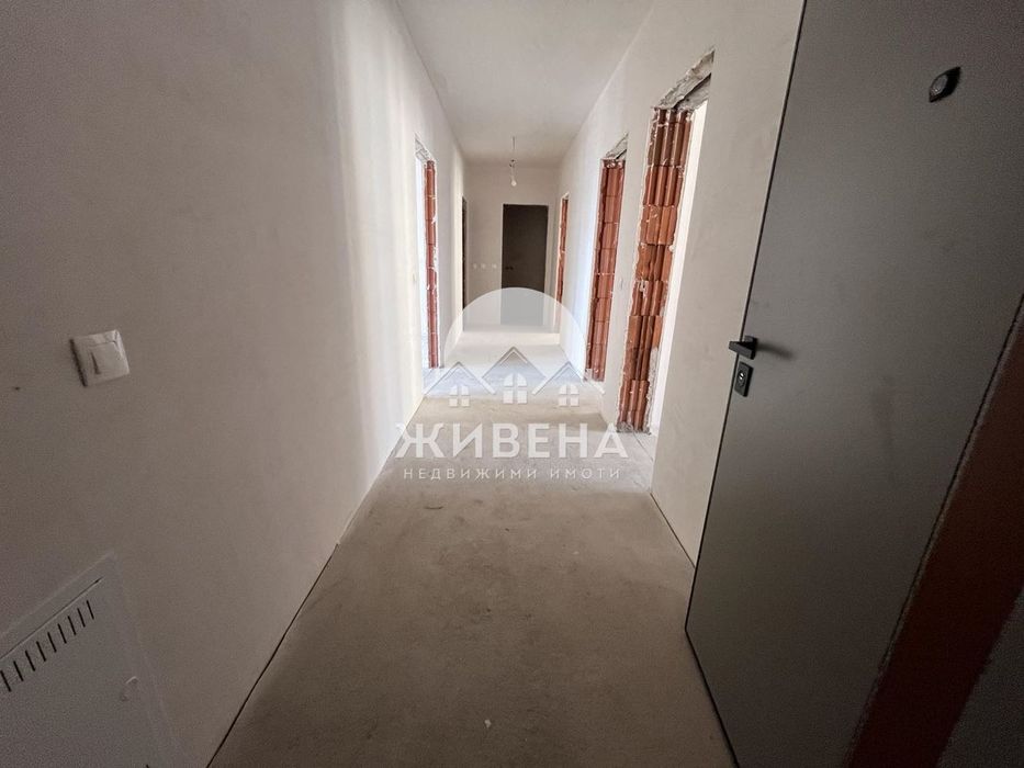 Продава се Четиристаен апартамент в к.к. Св.Св. Константин и Елена - 136 кв.м за 1912 €/кв.м - Снимка #1