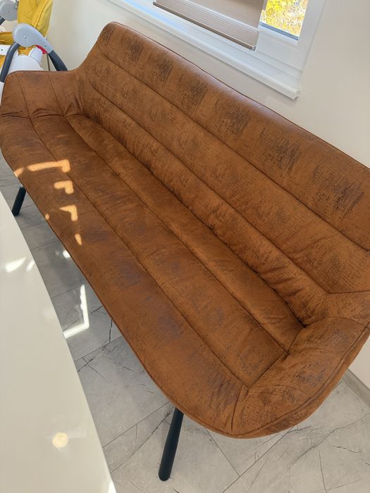 Комплект трапезна маса и трапезна пейка+2стола