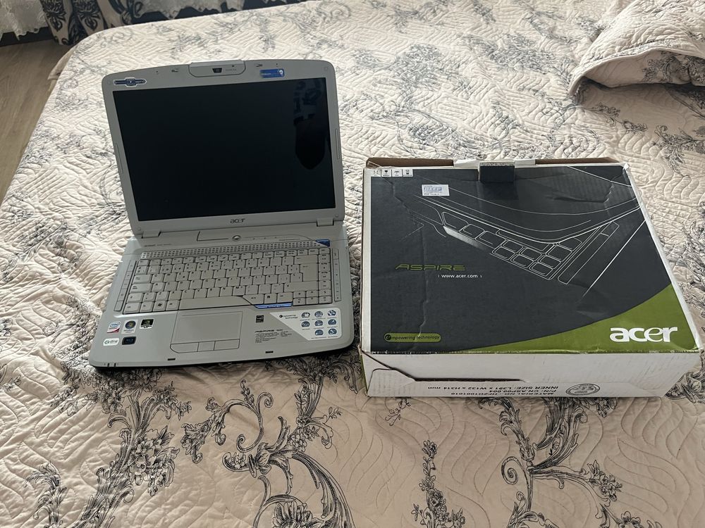 Leptop ACER Nouu Cap Aurora • OLX.ro