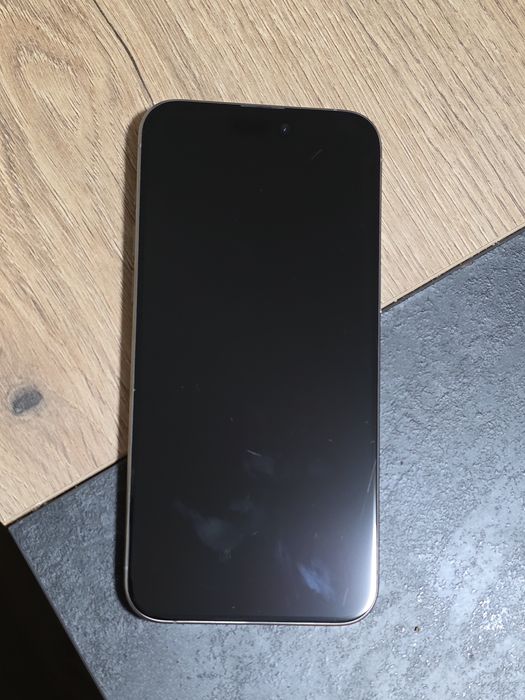 Iphone 15 pro max 256GB + Apple watch 10 46mm