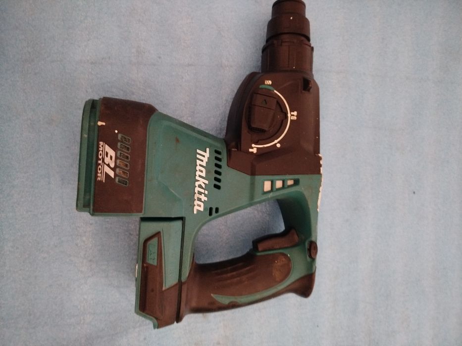 Machita rotopercutor.dhr242